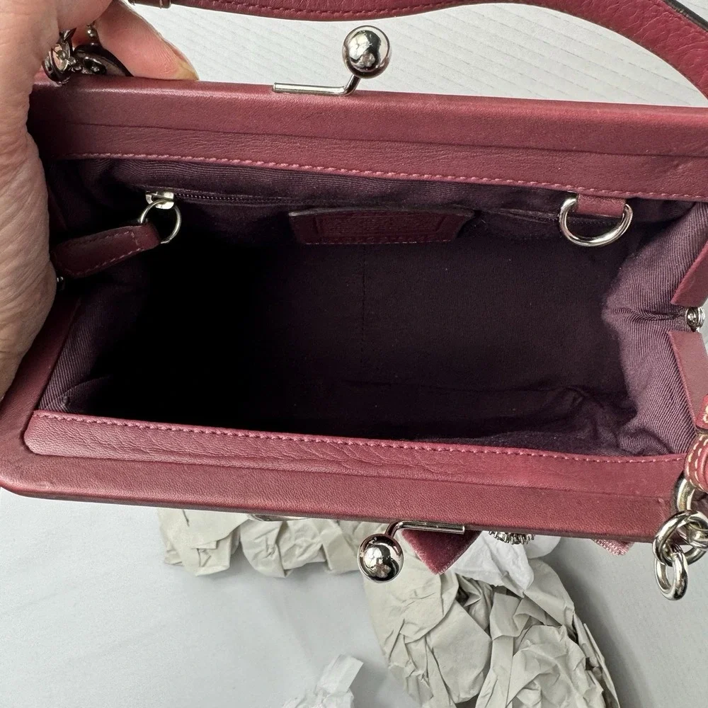 Vintage Coach 8A25 Suede Soho Mini Doctor Bag/Framed Kisslock Purse Oxblood Rare - Picture 12 of 16